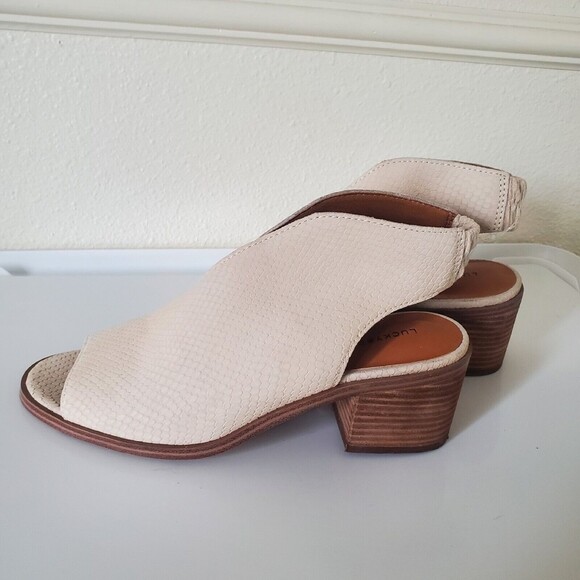Lucky Brand Women's Terif Backstrap High Heel Sandal Heeled, Stucco 8M - Picture 5 of 16